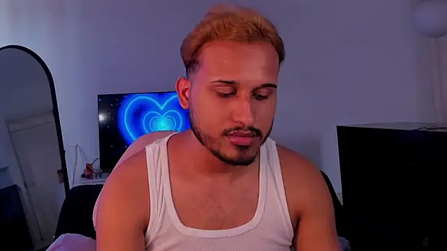 SubmissiveHorny online show from 31, 7, 2026