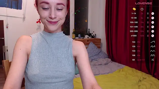 Snapshot of spoilme_gently chatting on 24, 10, 2025 spoilme gently online show from 24, 10, 2025