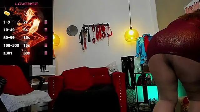 Snapshot of LiaTaylorr chatting on 10, 3, 2025 LiaTaylorr online show from 10, 3, 2025