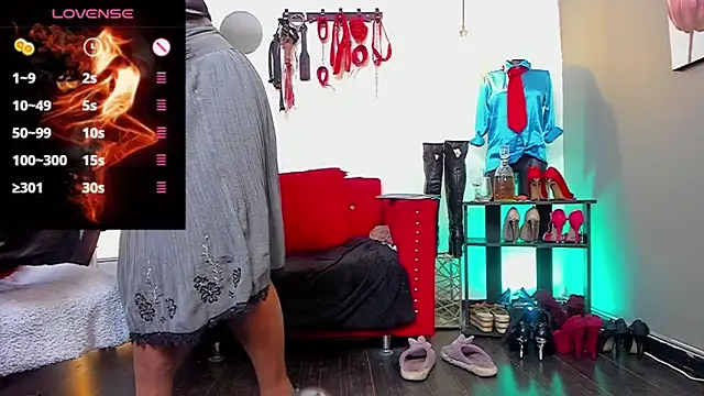 Snapshot of LiaTaylorr chatting on 11, 3, 2025 LiaTaylorr online show from 11, 3, 2025