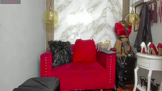 Snapshot of LiaTaylorr chatting on 11, 9, 2025 LiaTaylorr online show from 11, 9, 2025