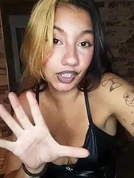 blvckbabyweed07 online show from 10, 4, 2026