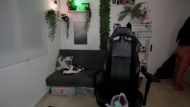 blvckbabyweed07 online show from 15, 4, 2026