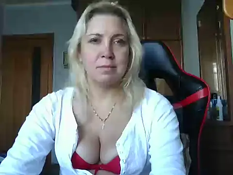 IrinaB1 online show from 28, 9, 2025