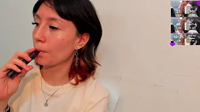 lizzy davis 1 online show from 13, 2, 2026