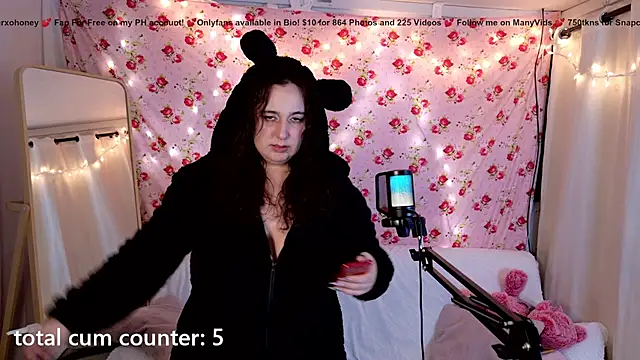 amberxoxhoney online show from 28, 2, 2025