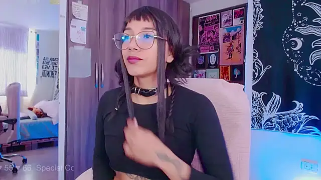 Snapshot of melissahowl chatting on 13, 9, 2025 melissahowl online show from 13, 9, 2025