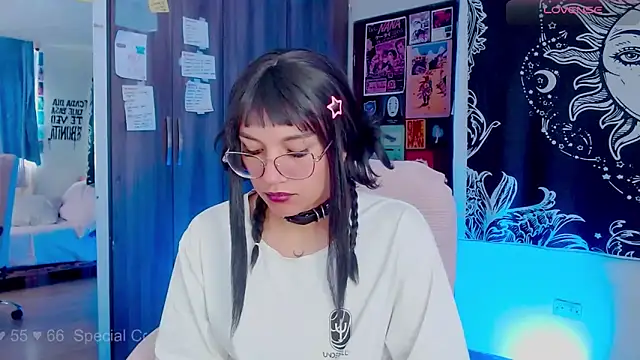 Snapshot of melissahowl chatting on 24, 9, 2025 melissahowl online show from 24, 9, 2025