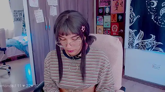 Snapshot of melissahowl chatting on 23, 10, 2025 melissahowl online show from 23, 10, 2025