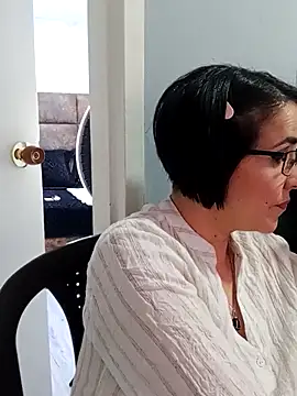 IsisBlake online show from 15, 3, 2025