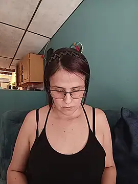 IsisBlake online show from 2, 8, 2026