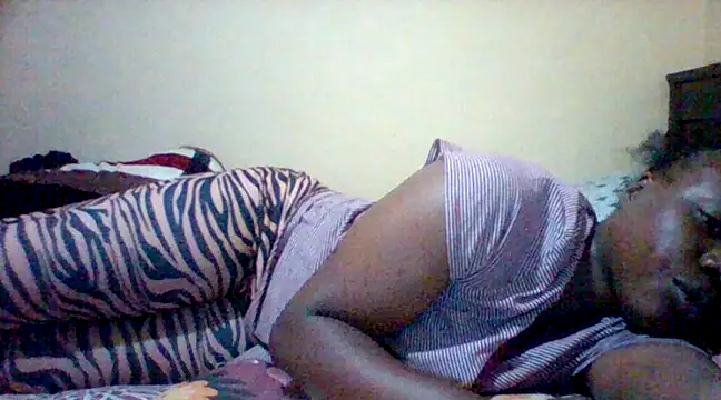 Snapshot of EBONYVANILLA02 chatting on 26, 2, 2025 EBONYVANILLA02 online show from 26, 2, 2025