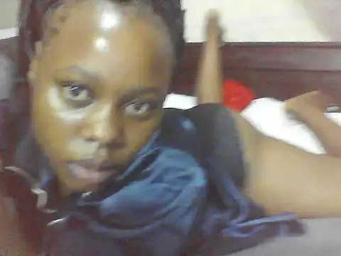 EBONYVANILLA02 online show from 5, 4, 2026