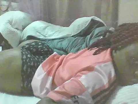 EBONYVANILLA02 online show from 8, 5, 2026