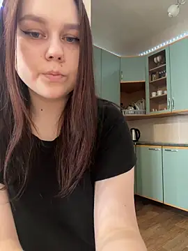 Marylallka5 online show from 9, 2, 2025