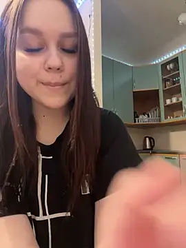 Marylallka5 online show from 8, 3, 2025