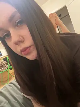 Marylallka5 online show from 6, 2, 2026