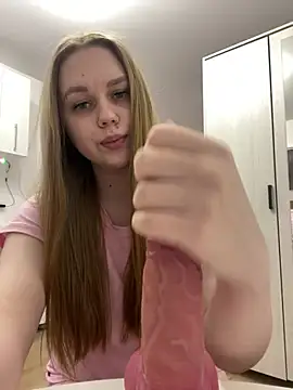 Marylallka5 online show from 28, 4, 2026