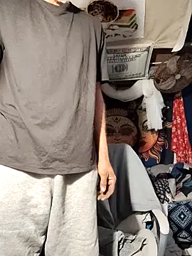 Snapshot of Gillygilly76 chatting on 2, 3, 2025 Gillygilly76 online show from 2, 3, 2025