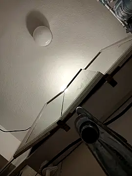 Snapshot of Gillygilly76 chatting on 17, 10, 2025 Gillygilly76 online show from 17, 10, 2025