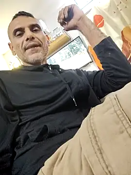 Snapshot of Gillygilly76 chatting on 29, 10, 2025 Gillygilly76 online show from 29, 10, 2025