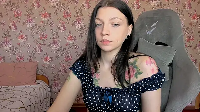 Lolly Haze online show from 5, 5, 2026
