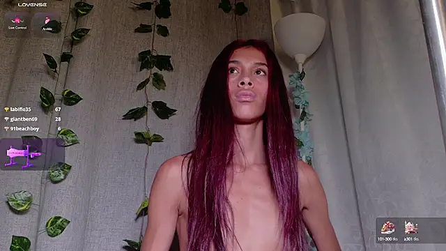 Iamkarlaa doll online show from 27, 1, 2025