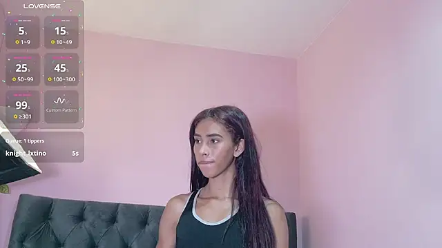 Iamkarlaa doll online show from 24, 2, 2025