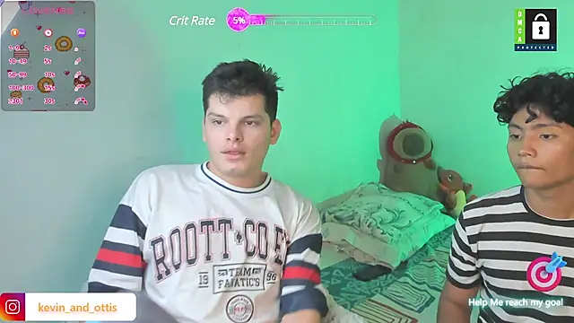 Snapshot of _Ottis_ chatting on 3, 1, 2025  Ottis  online show from 3, 1, 2025