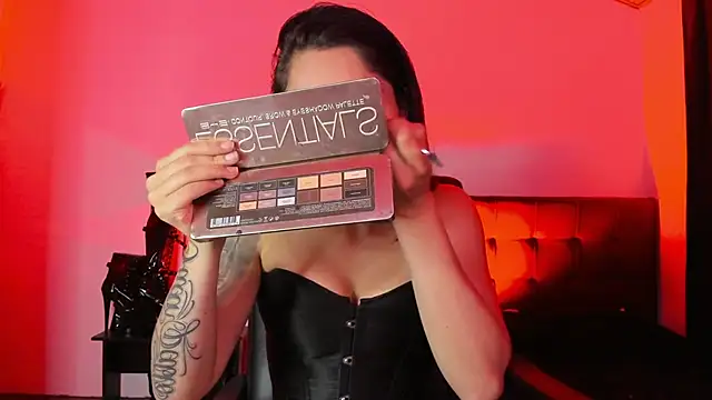 MistressVenena online show from 8, 1, 2026