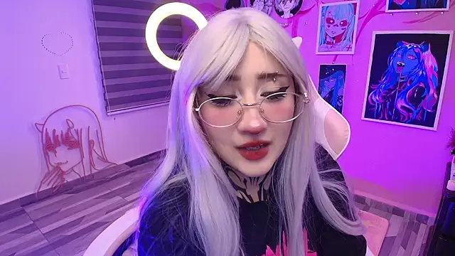 Miwa violet online show from 12, 6, 2026