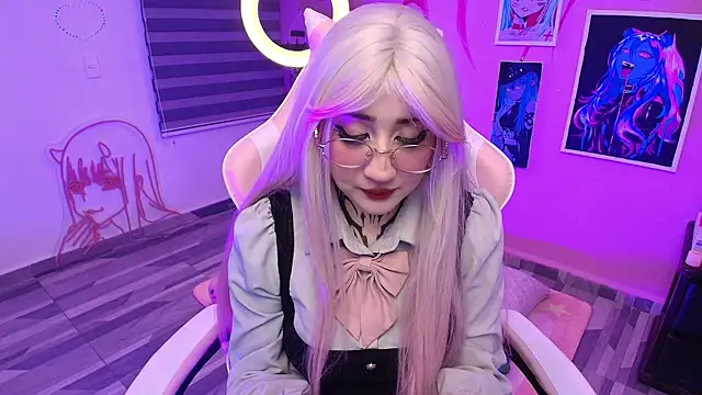 Miwa violet online show from 15, 6, 2026