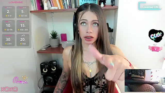 Snapshot of sweetlittlelisa chatting on 30, 4, 2026 sweetlittlelisa online show from 30, 4, 2026