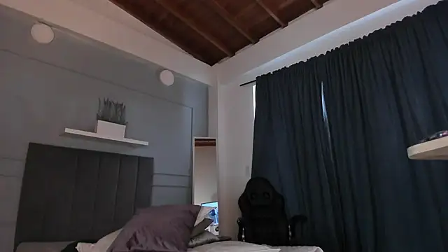 Lissy  Addams online show from 4, 3, 2025