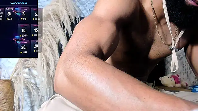 Snapshot of wakanda1995 chatting on 16, 10, 2025 wakanda1995 online show from 16, 10, 2025