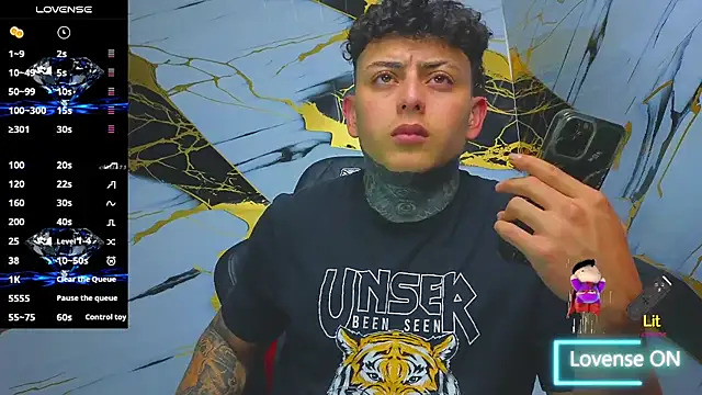 Kevin22 222 online show from 17, 9, 2025