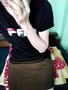 Snapshot of Luxcute286 chatting on 16, 7, 2026 Luxcute286 online show from 16, 7, 2026