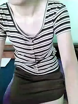Snapshot of Luxcute286 chatting on 4, 8, 2026 Luxcute286 online show from 4, 8, 2026