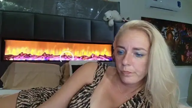 Wendysexyx online show from 19, 6, 2026