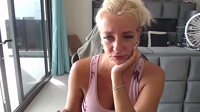 Wendysexyx online show from 27, 7, 2026