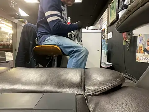 Snapshot of RawRyder8 chatting on 24, 12, 2024 RawRyder8 online show from 24, 12, 2024