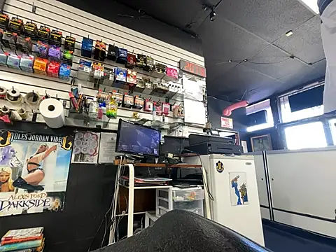 Snapshot of RawRyder8 chatting on 21, 1, 2025 RawRyder8 online show from 21, 1, 2025