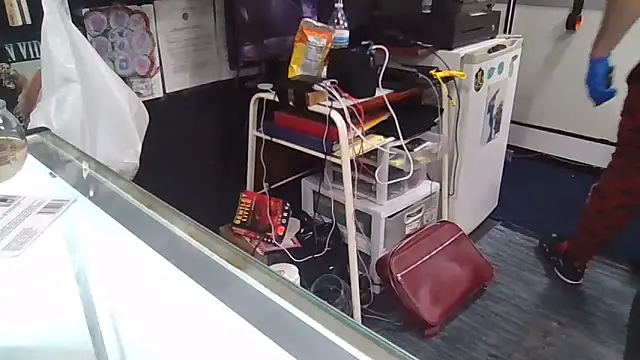 Snapshot of RawRyder8 chatting on 10, 9, 2025 RawRyder8 online show from 10, 9, 2025