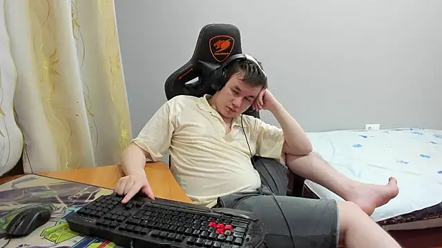 iliaskrislove online show from 10, 1, 2026