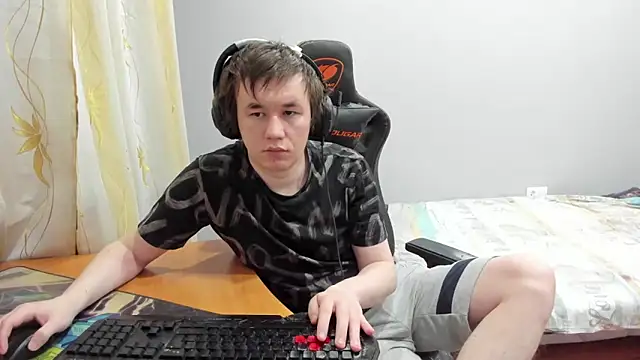 iliaskrislove online show from 9, 2, 2026