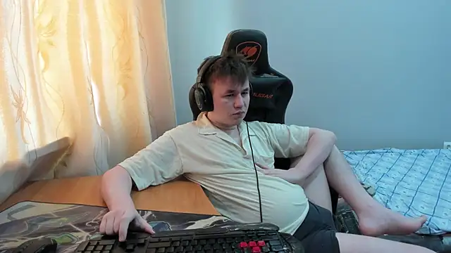 iliaskrislove online show from 6, 5, 2026
