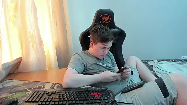 iliaskrislove online show from 27, 6, 2026