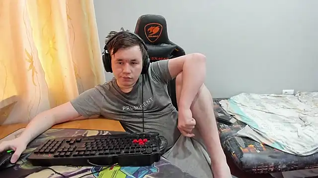 iliaskrislove online show from 30, 6, 2026