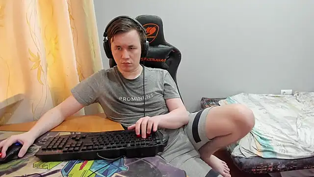 iliaskrislove online show from 30, 6, 2026
