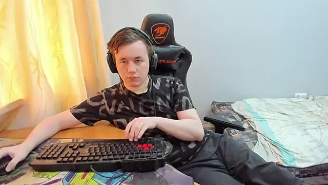 iliaskrislove online show from 1, 7, 2026